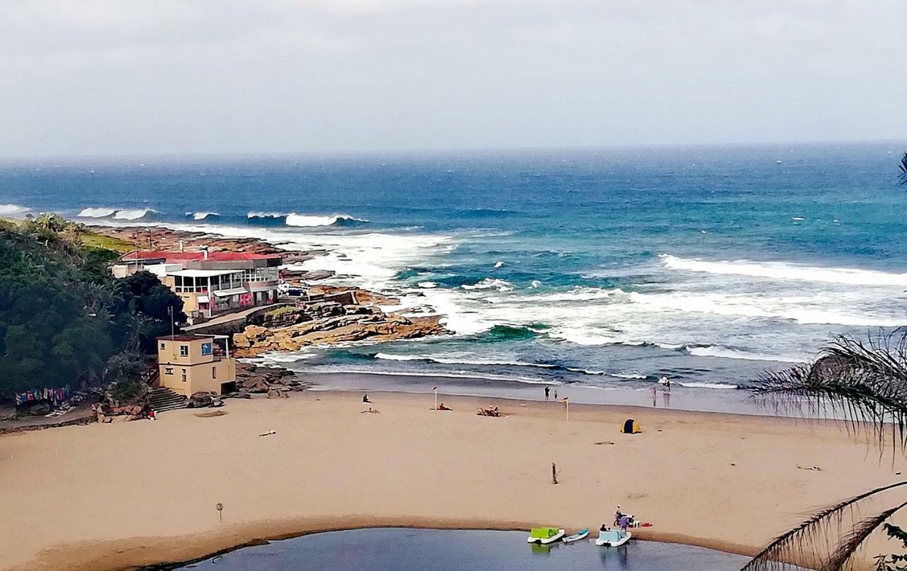 Laguna 75 Uvongo Beach Exterior foto